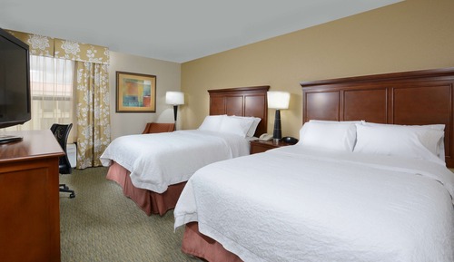 Room, 2 Queen Beds, Non Smoking