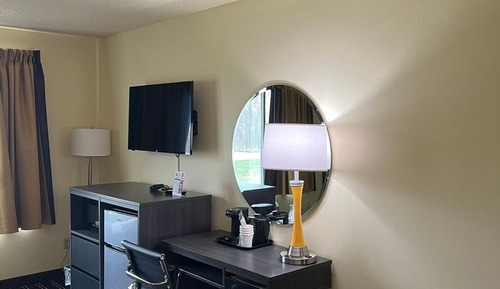 Studio Suite, 1 King Bed, Non Smoking