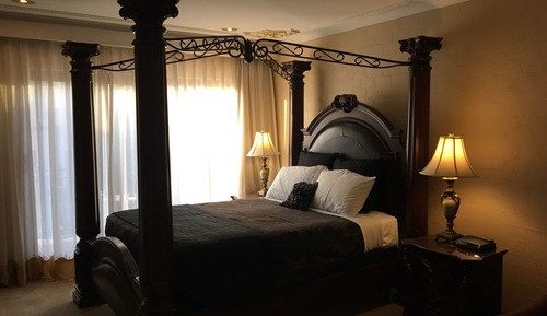 Executive Tudor