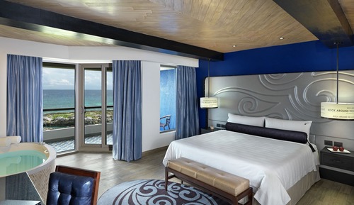 Suite, Oceanfront (Heaven, Rock Suite)