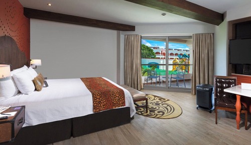 Deluxe Room, 1 King Bed