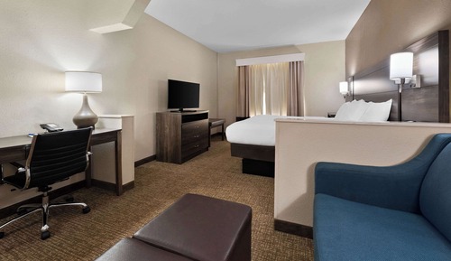 Suite, 1 King Bed with Sofa bed, Accessible, Non Smoking