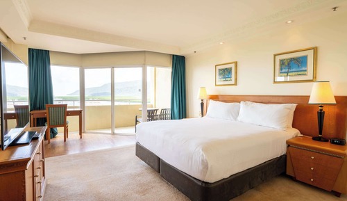 Classic Room, 1 Queen Bed, Harbor View
