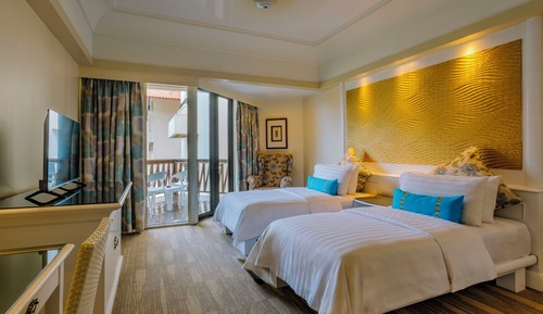 Deluxe Sea View Twin