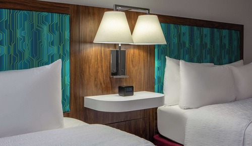 1 King Bed, Non Smoking