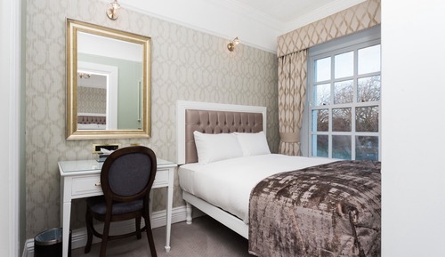 Double Room (Small)