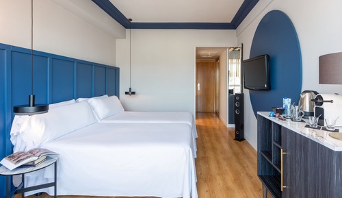Premium Twin Room (2 Ad + 1 Ch)