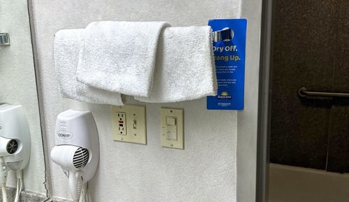 Suite, 2 Queen Beds, Accessible, Smoking (Mobility)