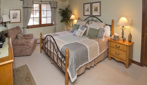Condo, 2 Bedrooms (Plus Den or Loft)