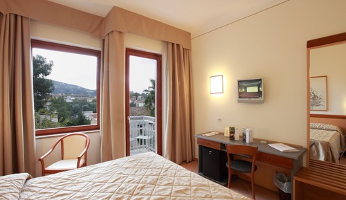 Comfort Double or Twin Room