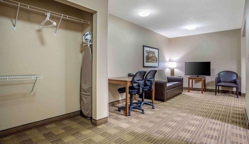 Standard Room, 1 Queen Bed with Sofa bed, Non Smoking