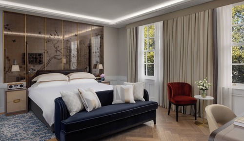 Grand Room, 1 King Bed (Deluxe, Grosvenor Square View)