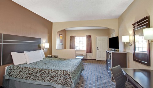 Room, 1 King Bed, Accessible, Non Smoking (Mobility,Roll-In Shower)