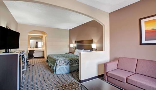 Suite, 1 King Bed, Non Smoking