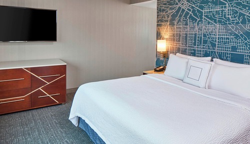 Suite, 1 Bedroom, Balcony