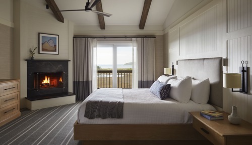 Room (Bodega Bay Upper)