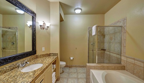 Studio Suite, 1 King Bed, Accessible, Non Smoking