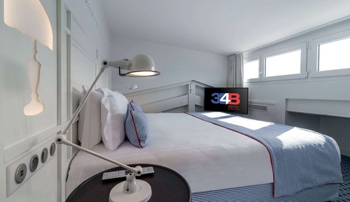 Duplex Apartment - Free soft minibar, courtesy tray - Digital press
