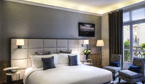Deluxe Room, 1 Queen Bed