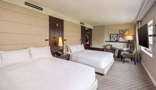 Deluxe Room, 2 Queen Beds, Accessible, Non Smoking