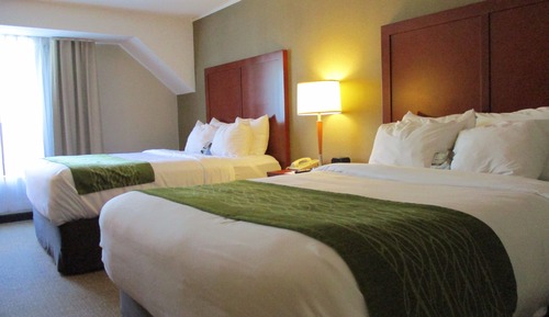 Standard Room, 2 Queen Beds, Non Smoking