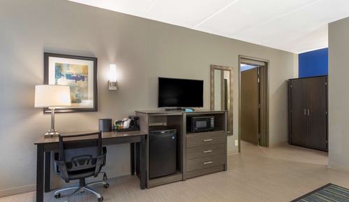 Suite, 2 Queen Beds, Non Smoking, Refrigerator & Microwave (1st Floor;with Single Sofabed)