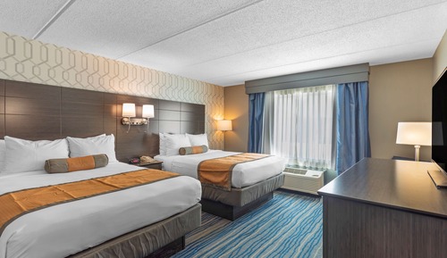 Standard Room, 2 Queen Beds, Non Smoking, Refrigerator & Microwave (1st Floor;Pet Friendly)