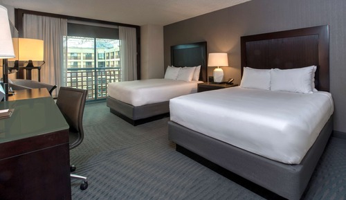 Double Room, 2 Queen Beds (High Floor)