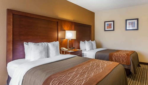 Standard Room, 2 Queen Beds, Non Smoking