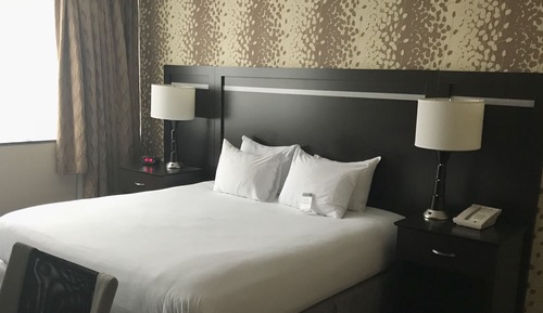 Standard Room, 1 King Bed, Accessible