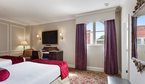 Deluxe Room, 2 Queen Beds