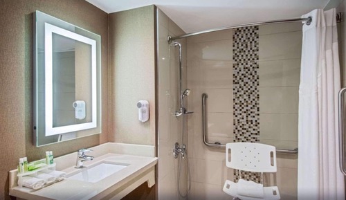 Room, 2 Queen Beds, Accessible, Non Smoking