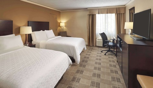 Room, 2 Queen Beds, Non Smoking