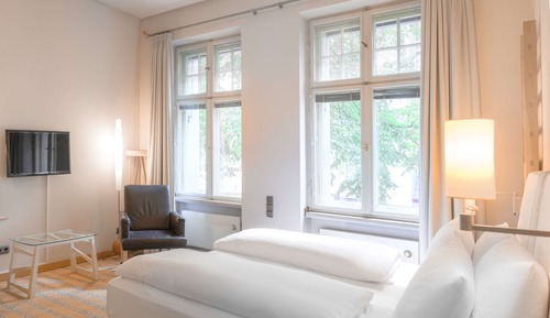 Superior Room, 1 Queen Bed