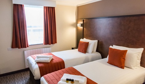 Standard Twin Room