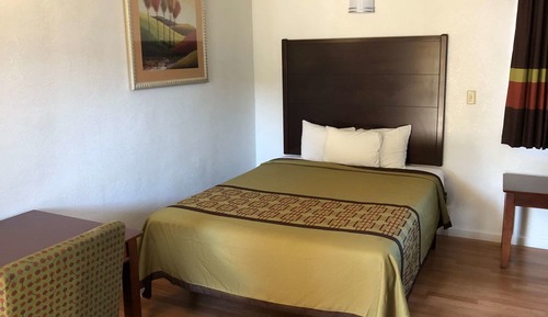Room, 1 Queen Bed, Non Smoking