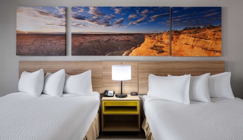 Standard Room, 2 Queen Beds, Non Smoking