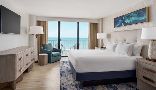 Junior Suite, 1 King Bed, Balcony (Gulf View)