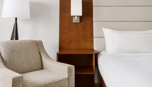 Room, 1 King Bed, Balcony (Gulf View)