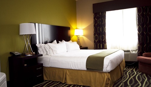 Standard Room, 1 Queen Bed, Accessible (Mobility, Accessible Tub)