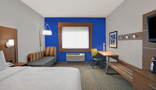 Standard Room, 1 King Bed