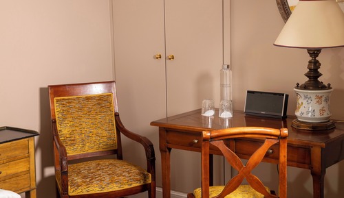 Comfort Room (twin upon request before arrival)