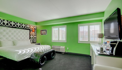 Junior Suite, 1 King Bed, Non Smoking (Cabana)