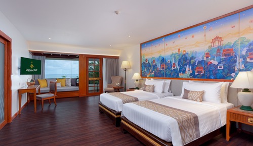 Grand Suite, 2 Twin Beds, Jetted Tub (Grand Jacuzzi Suite)
