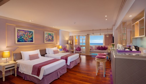 Luxury Suite, Jetted Tub, Ocean View (Diamond Jacuzzi Suite)