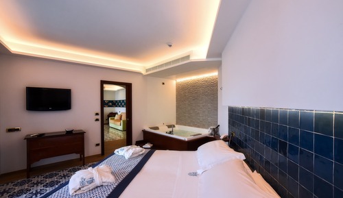 Panoramic Suite