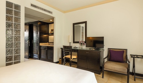 Deluxe Room, 2 Twin Beds, Garden View