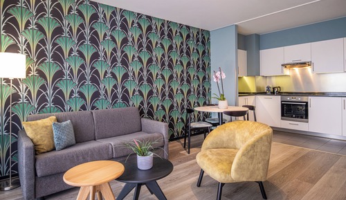 Apartment, 1 Bedroom (Street View)