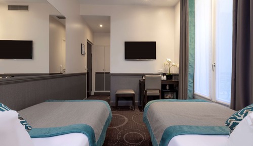 Standard Twin Room