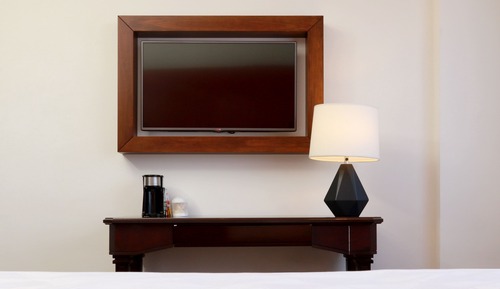 Suite, 1 King Bed